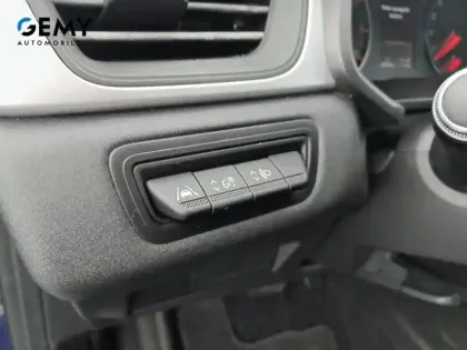 Photo 44 Renault Captur  TCe 140 EDC - 21