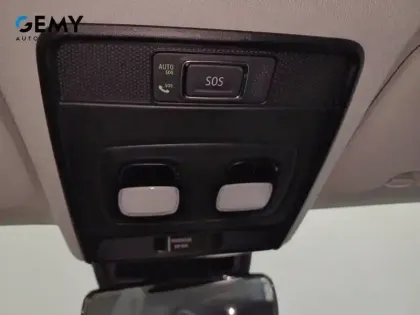 Photo 42 Renault Captur  TCe 140 EDC - 21