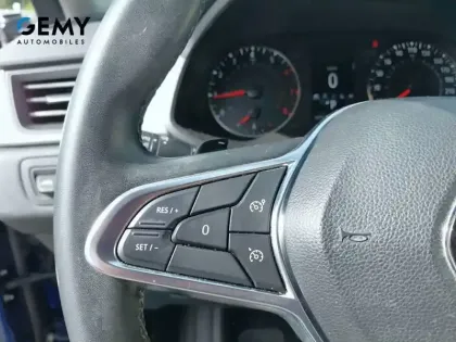 Photo 16 Renault Captur  TCe 140 EDC - 21