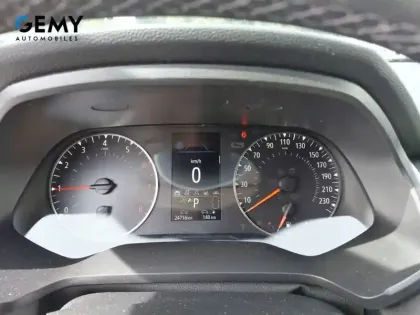 Photo 14 Renault Captur  TCe 140 EDC - 21
