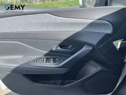 Photo 11 Peugeot 308  PHEV 180 e-EAT8