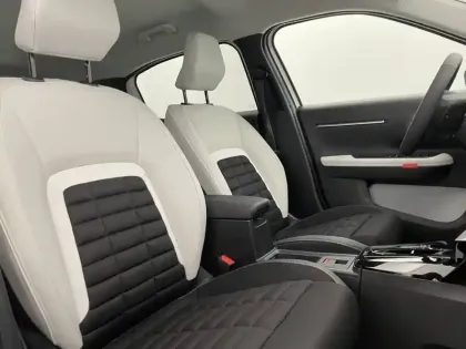 Photo 26 Citroën C3 Aircross  Hybride 145 ch Aut