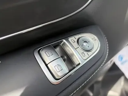 Photo 13 Mercedes CLA sse V Extra-Long 300 d 9G-TRONIC 4x4