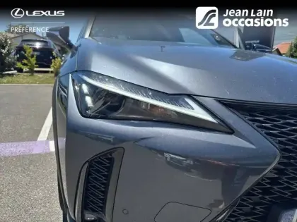 Photo 38 Lexus UX  250h 2WD
