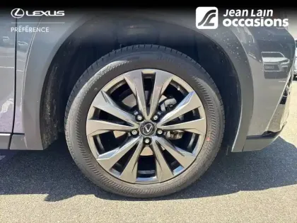 Photo 28 Lexus UX  250h 2WD