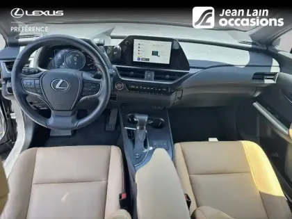 Photo 17 Lexus UX  250h 2WD