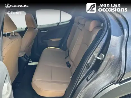 Photo 36 Lexus UX  250h 2WD