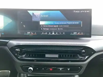 Photo 10 BMW Serie 3 330e xDrive 292 ch BVA8