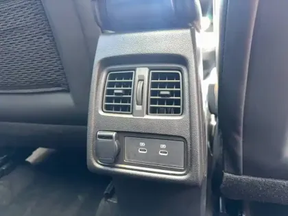 Photo 17 Renault Symbioz  E-Tech full hybrid 145