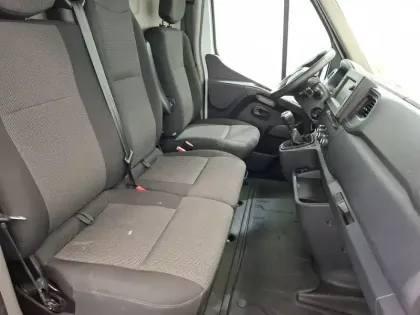 Photo 11 Renault Master  FGN TRAC F3300 L1H2 DCI 135