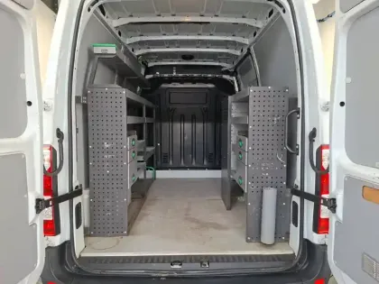 Photo 14 Renault Master  FGN TRAC F3300 L1H2 DCI 135