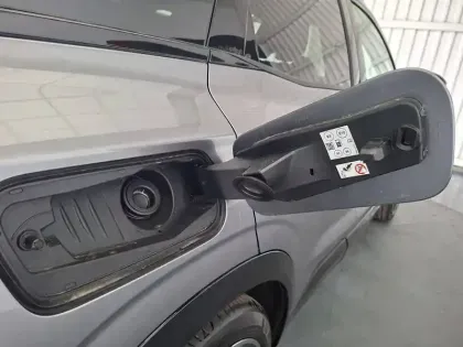 Photo 38 Renault Austral  E-Tech full hybrid 200 GSR2