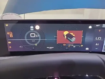 Photo 9 Peugeot 3008  Hybrid 145 e-DCS6