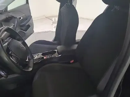 Photo 10 Peugeot 208  Electrique 50 kWh 136ch