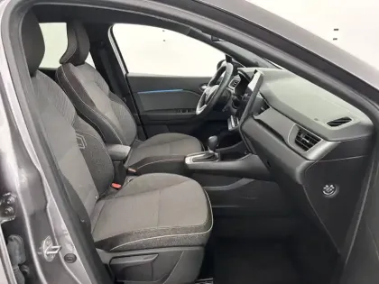 Photo 30 Renault Captur  E-Tech full hybrid 145 ch