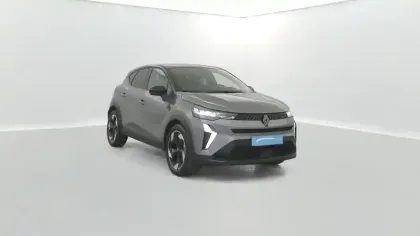 Photo 24 Renault Captur  E-Tech full hybrid 145 ch