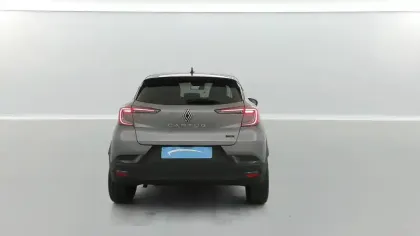 Photo 20 Renault Captur  E-Tech full hybrid 145 ch
