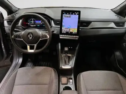 Photo 8 Renault Captur  E-Tech full hybrid 145 ch