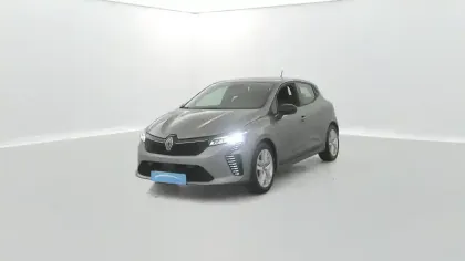 Photo 9 Renault Clio  E-Tech full hybrid 145 ch GSR2
