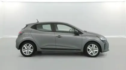 Photo 14 Renault Clio  E-Tech full hybrid 145 ch GSR2