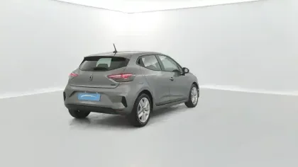Photo 13 Renault Clio  E-Tech full hybrid 145 ch GSR2
