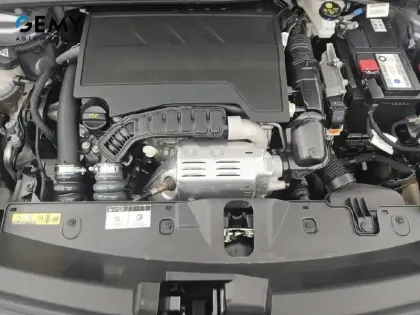 Photo 32 Peugeot 2008  PureTech 130 S&S EAT8