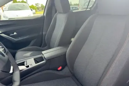 Photo 9 Peugeot 308  Hybrid 145 e-DCS6