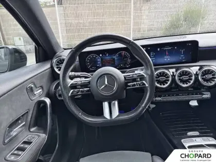 Photo 15 Mercedes Classe A  250 e 8G-DCT