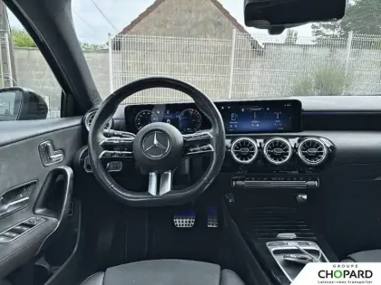 Photo 11 Mercedes Classe A  250 e 8G-DCT