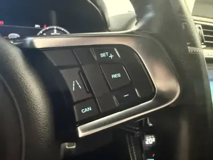 Photo 38 Jaguar F-Pace  2.0 D - 240 ch AWD BVA8