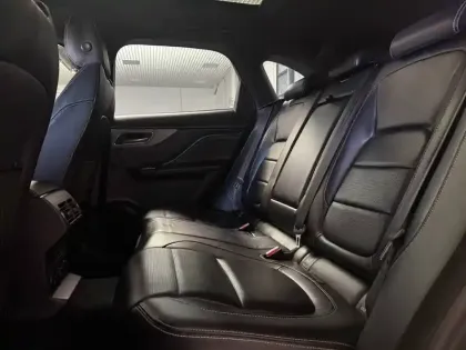 Photo 9 Jaguar F-Pace  2.0 D - 240 ch AWD BVA8