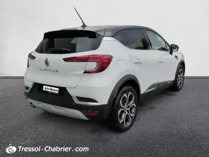 Photo 12 Renault Captur  TCe 140 EDC - 21 Intens