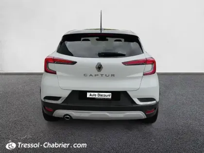 Photo 16 Renault Captur  TCe 140 EDC - 21 Intens