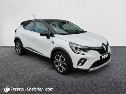 Photo 22 Renault Captur  TCe 140 EDC - 21 Intens