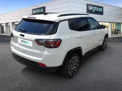 Photo 27 Jeep Compass  1.5 Turbo T4 130 ch BVR7 e-Hybrid Summit