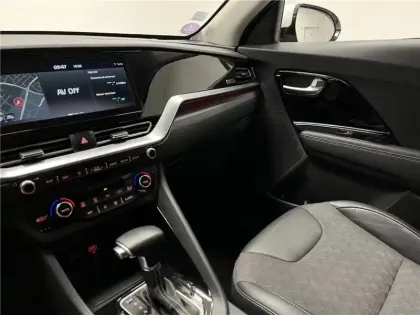 Photo 13 Kia Niro 1.6 GDI HYBRIDE 141 CH DCT6