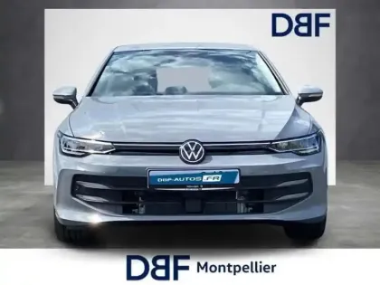 Photo 193 Volkswagen Golf 8 FL 1.5 EHYBRID 204CH DSG6 LIFE PL