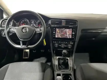 Photo 7 Volkswagen Golf 1.0 TSI 110 BlueMotion Technology Sound
