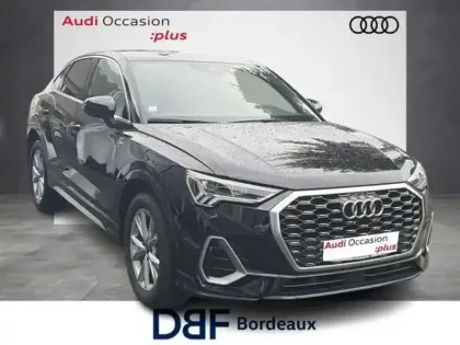 Photo 5 Audi Q3 45 TFSIe 245 ch S tronic 6 S line