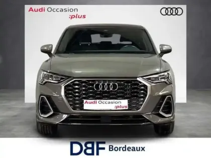 Photo 6 Audi Q3 35 TFSI 150 ch S tronic 7 S line