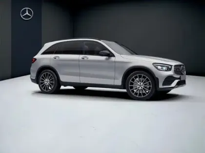 Photo 14 Mercedes GLC  300 d 4MATIC SUV AMG Line