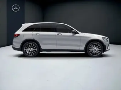 Photo 5 Mercedes GLC  300 d 4MATIC SUV AMG Line