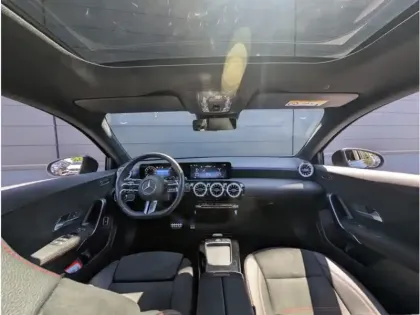 Photo 10 Mercedes Classe A 250 e Hybrid EQ