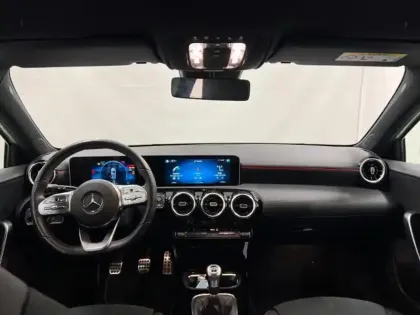 Photo 17 Mercedes Classe A 180 d AMG Line