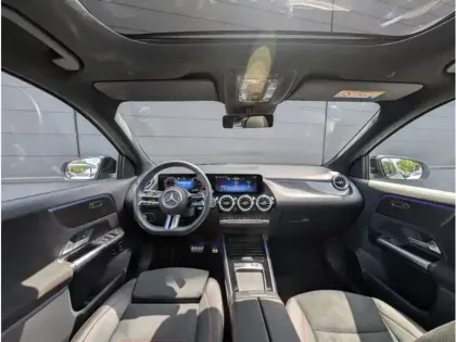 Photo 9 Mercedes GLA 250 e Hybrid EQ 