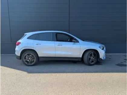 Photo 5 Mercedes GLA 250 e Hybrid EQ 