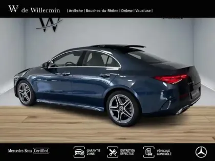 Photo 22 Mercedes CLA  250 4MATIC Coupé AMG Line