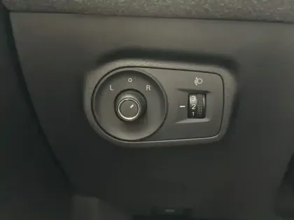 Photo 19 Mg ZS 1.5 Hybrid+ 197ch Comfort
