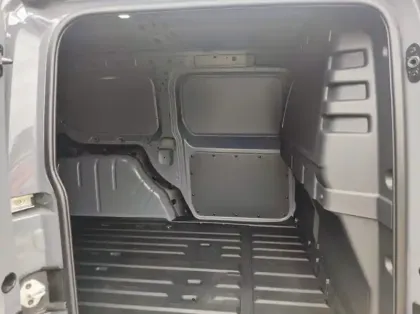 Photo 8 Ford Transit Connect Fourgonnette L1 1.5 EcoBoost 150ch PHEV Limited BVA6