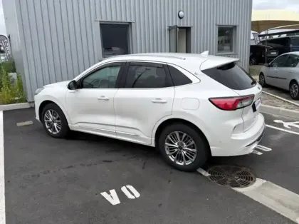 Photo 12 Ford Kuga 2.5 Duratec 190ch FHEV E85 Vignale BVA